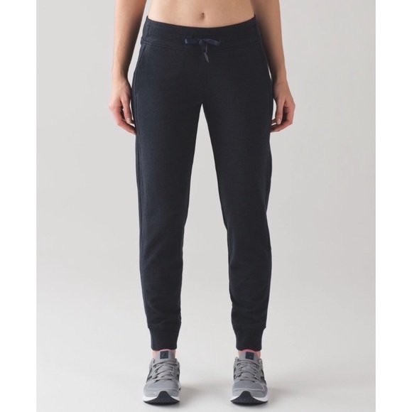 lululemon athletica Pants - Lululemon Joggers